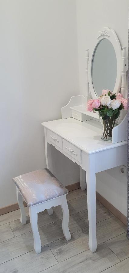 Urban Luxury Suites Juricevic Duće Buitenkant foto